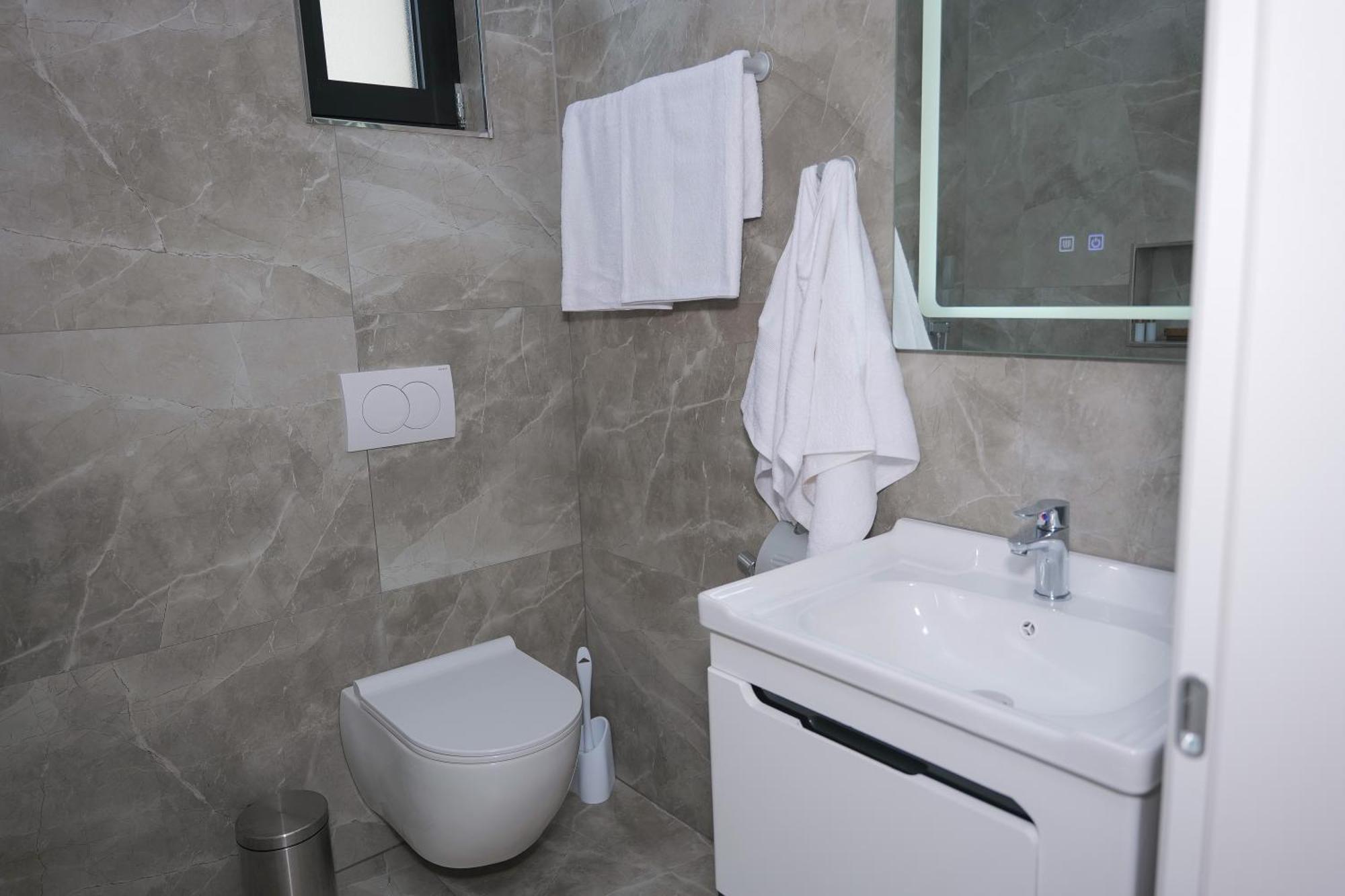 Afa Hotel Durres Exterior photo