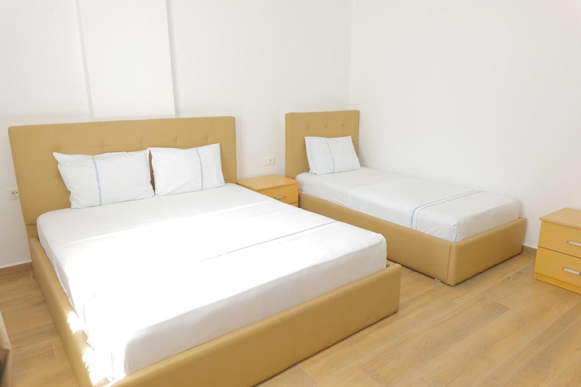 Afa Hotel Durres Exterior photo